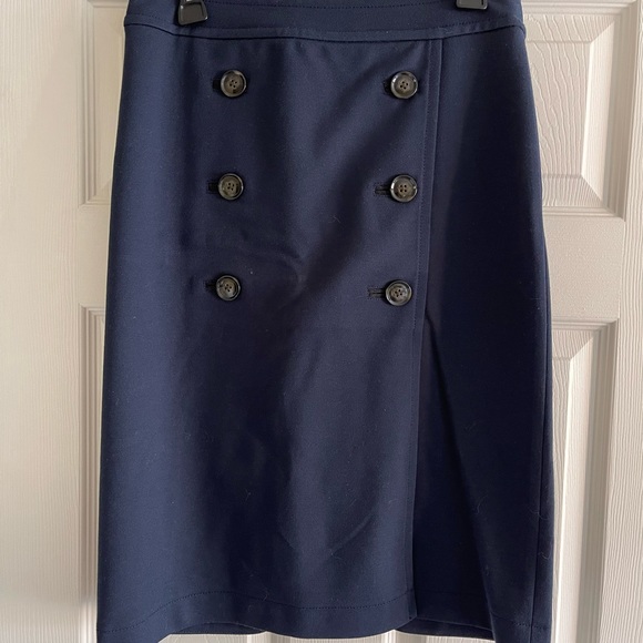 Banana Republic Navy Front Button Pencil Skirt (size 6) - Picture 1 of 10